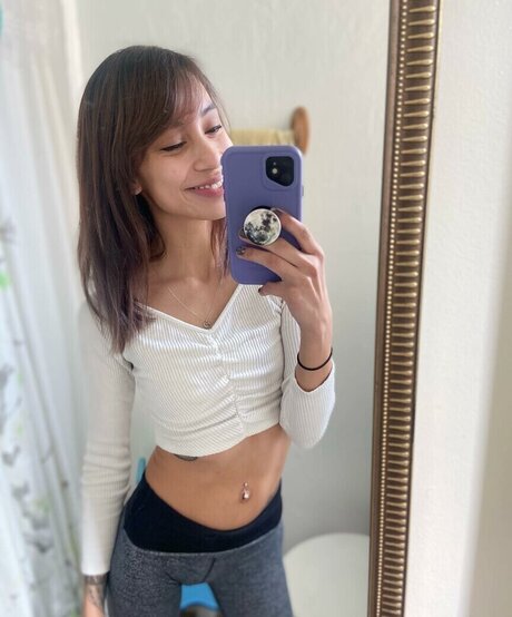 Salina Barajas pretty actress gallery