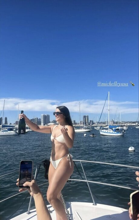 sisters onlyfans beautiful naked photo