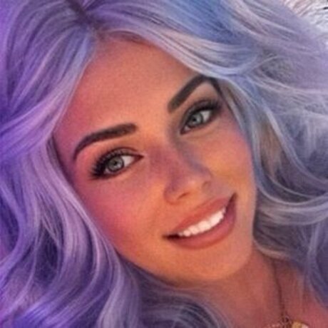 Bella blue sexy actress photo