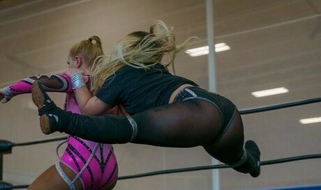 Ivy Malibu high quality star images