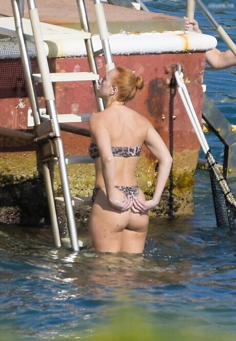 mother daughter onlyfans porn pic