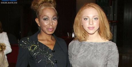 down onlyfans porno galleries