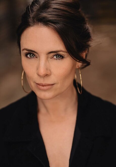 Amy Pemberton sex actress img