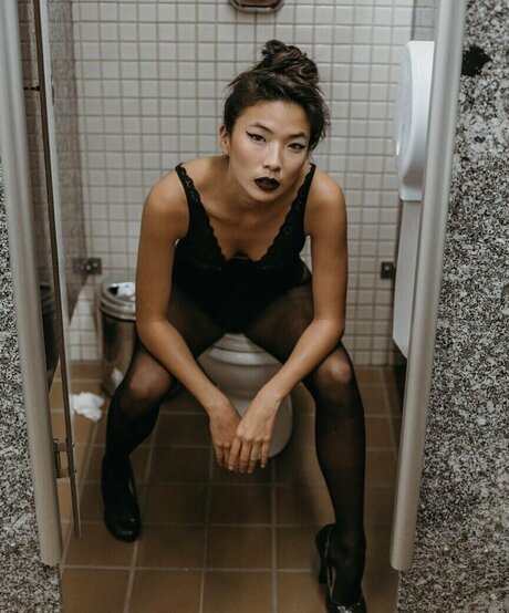 Jani Zhao star high quality images