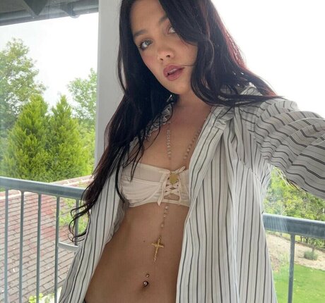 Alessi Rose hot model img