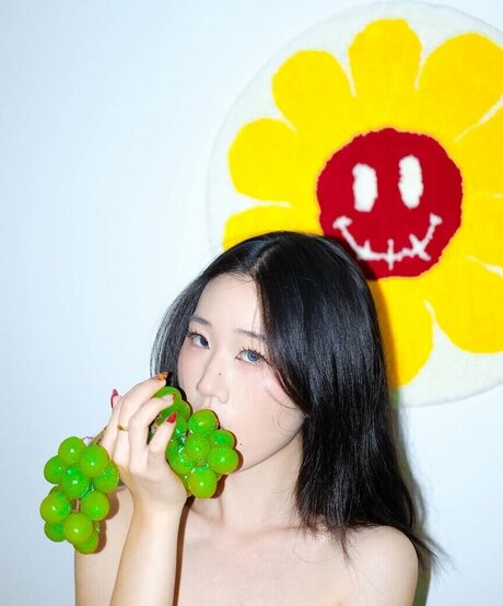 Lo3tus pornographic model archive