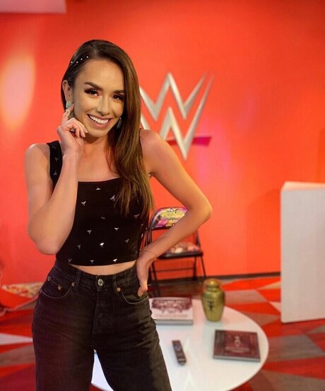 brunette petite onlyfans sexy naked galleries