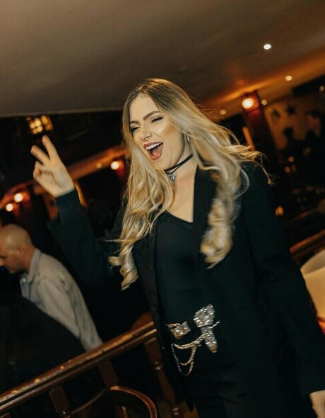 inapommer top model images