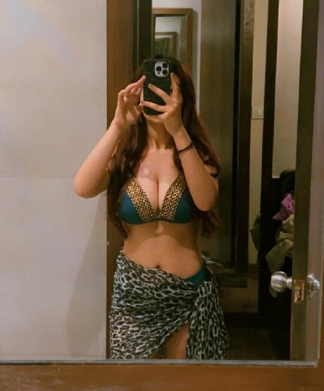 Riya Pandey pornstar art picture