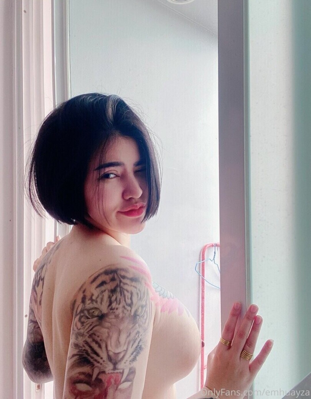 emhuayza nudes star archive