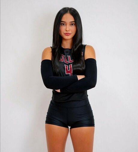 Aria Tehani Miller art model images