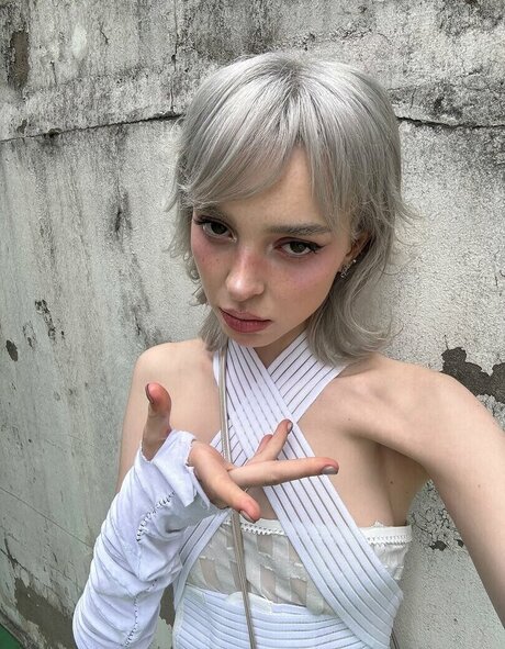 Sophie Powers pornstar art picture