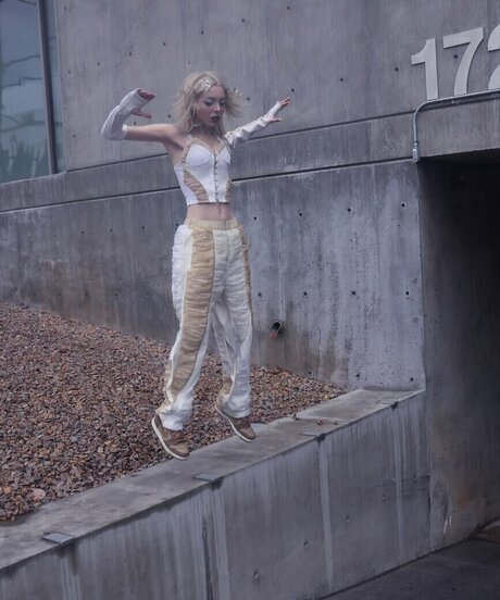 Sophie Powers porn model galleries