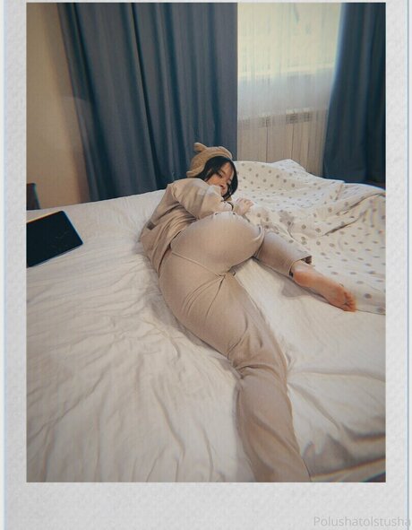 Polina Knyazeva star adult gallery