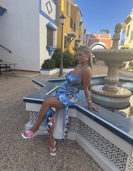 Megjanexx high quality star picture