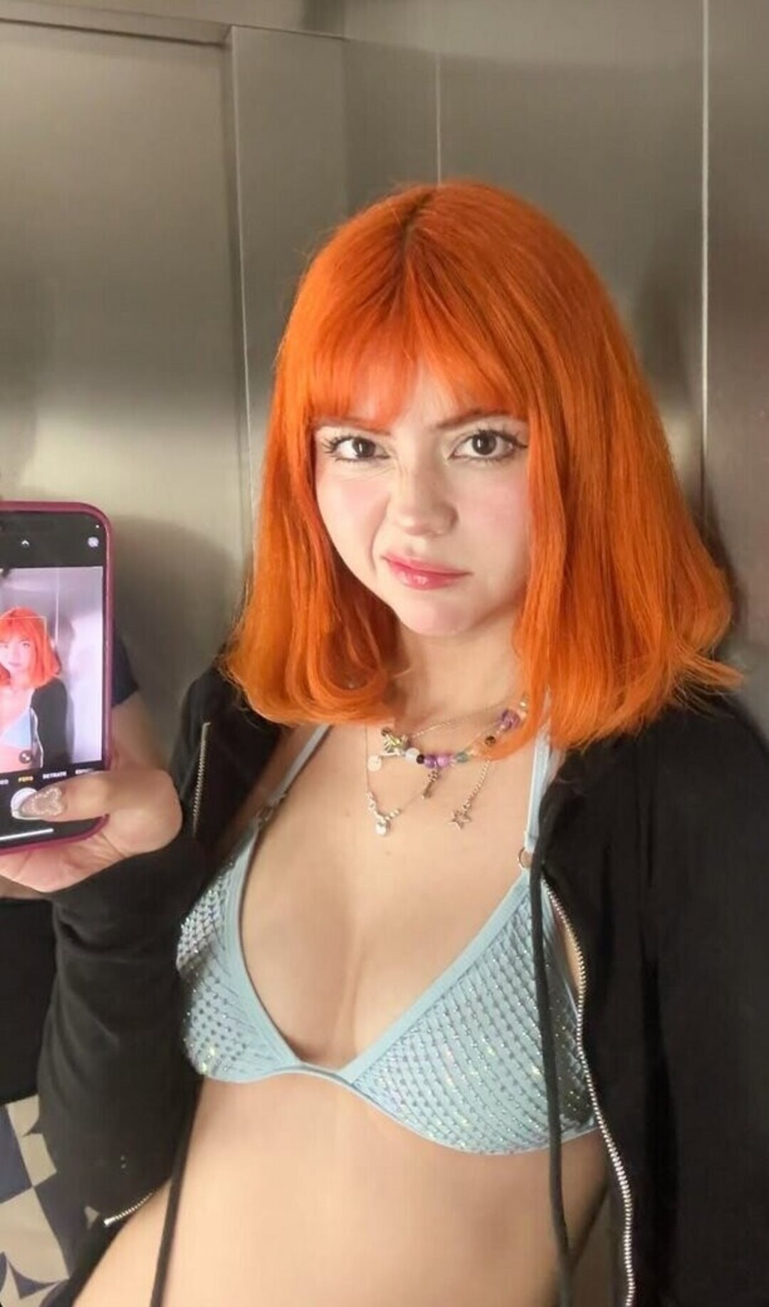 Vaniasse pornstar pictures