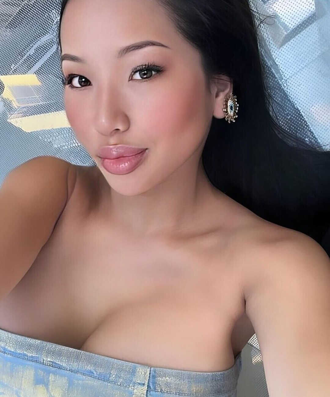 Samaela Ferrari naked pornstar pic