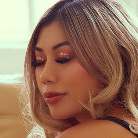 Vanessa Vae erotic star pictures