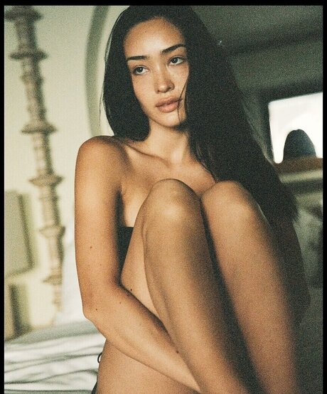 Elizabeth Wood xxx model images