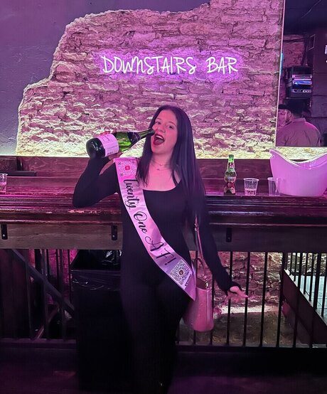 courtn3y thompson pornstar art pic