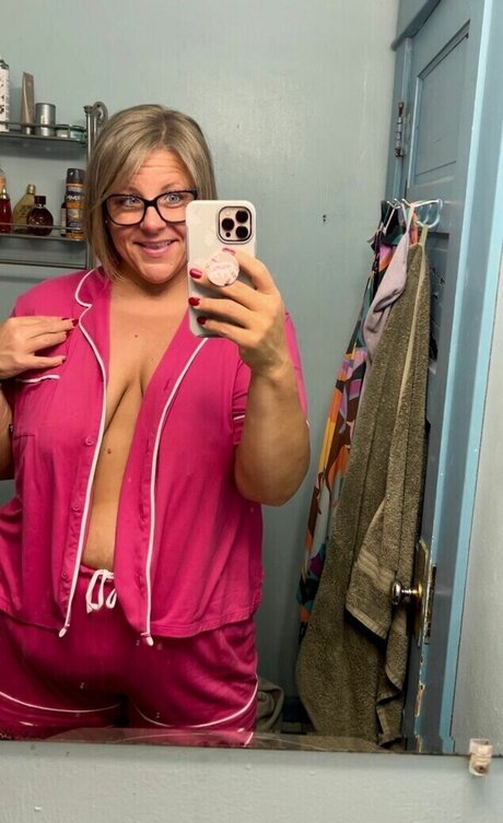 mmfluvah naked star photos