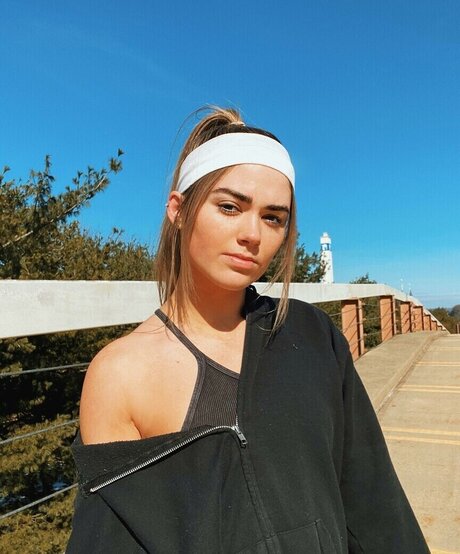 sucking big cock onlyfans exclusive picture