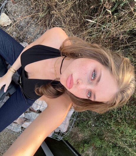 italian milf onlyfans free naked pic