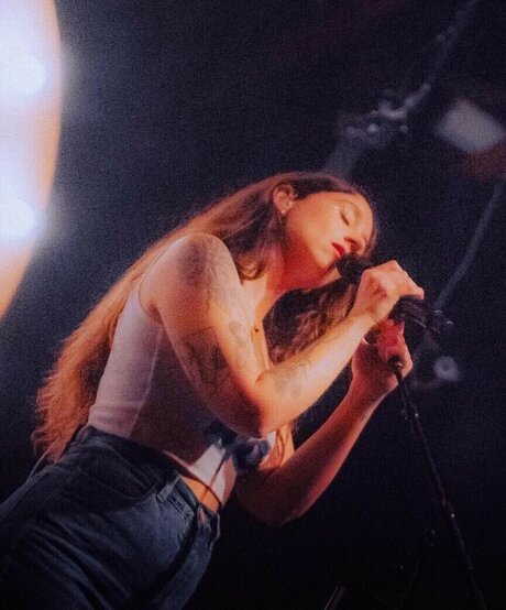 Katie Crutchfield porn star photos