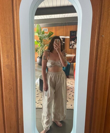 Katie Crutchfield model best archive