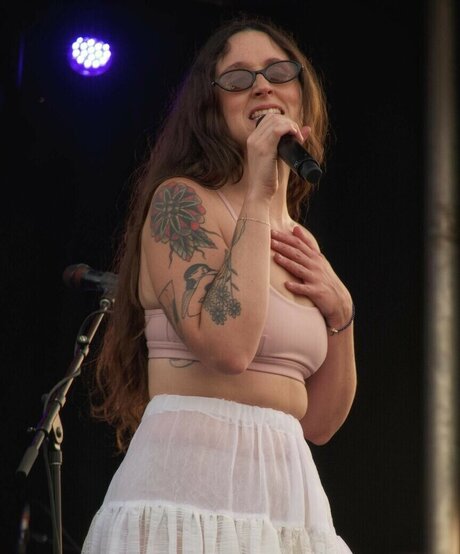 Katie Crutchfield model best images