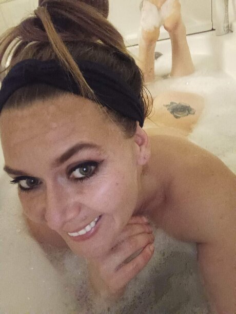 Cali Marie pornstar high quality pictures