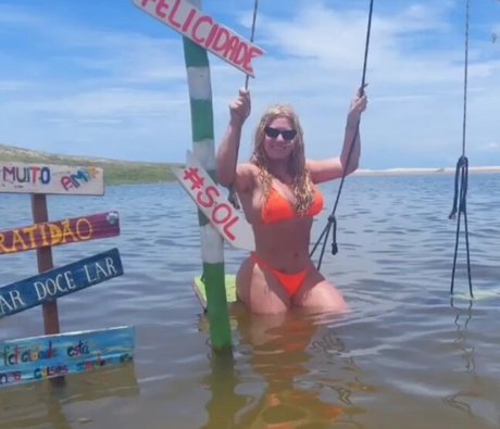 iverabaraldi ofc model top images