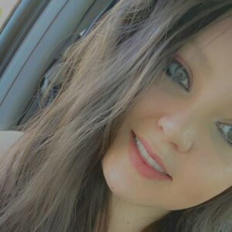 thatonecargirl model top photo