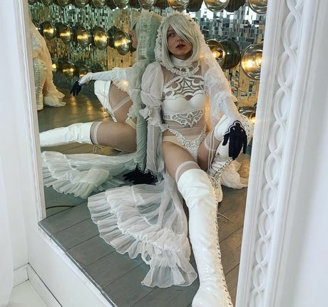 Nife Cosplay pretty star image