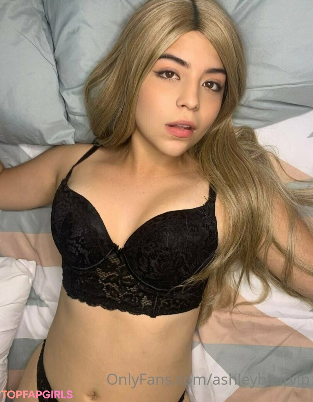ashleybleirvip pornstar hd pictures