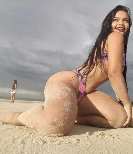 Emillyrlima nude star gallery