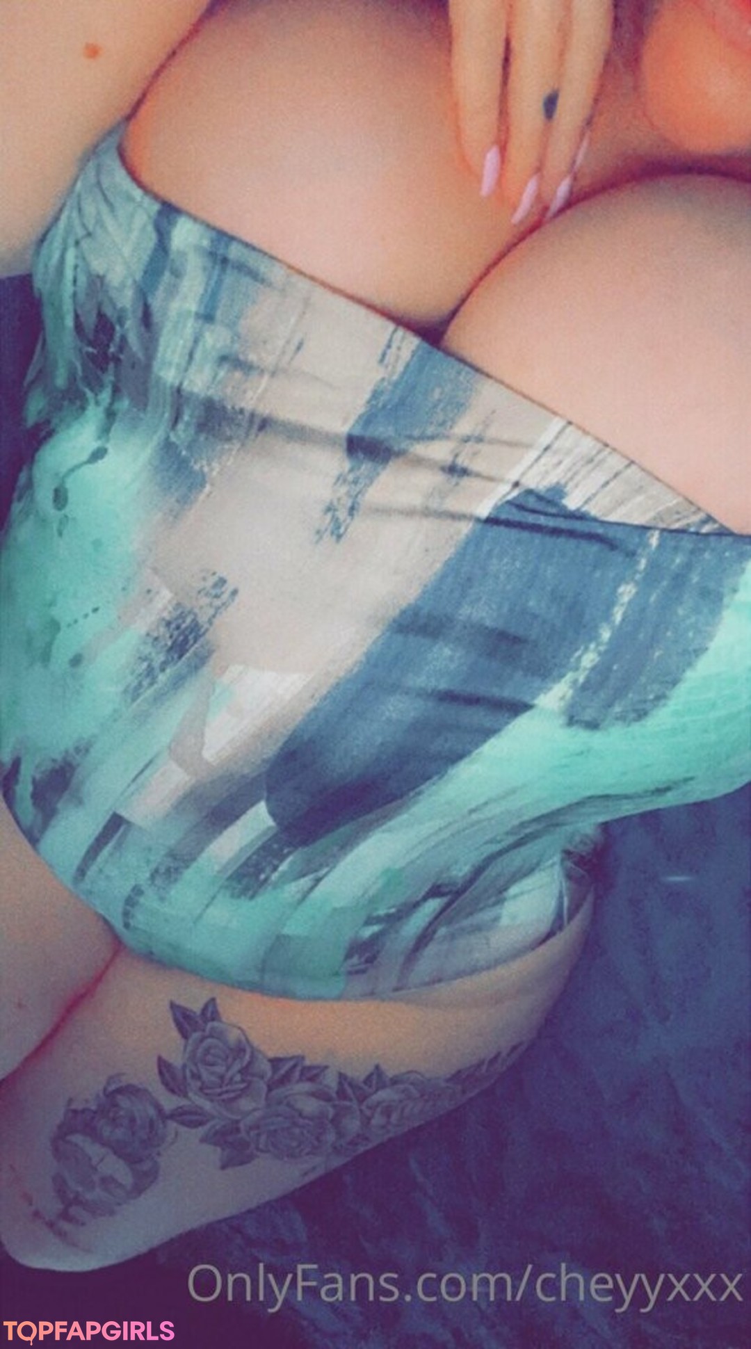 shemale onlyfans pornos images