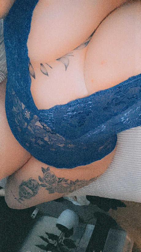 cheyyxxx hot actress images