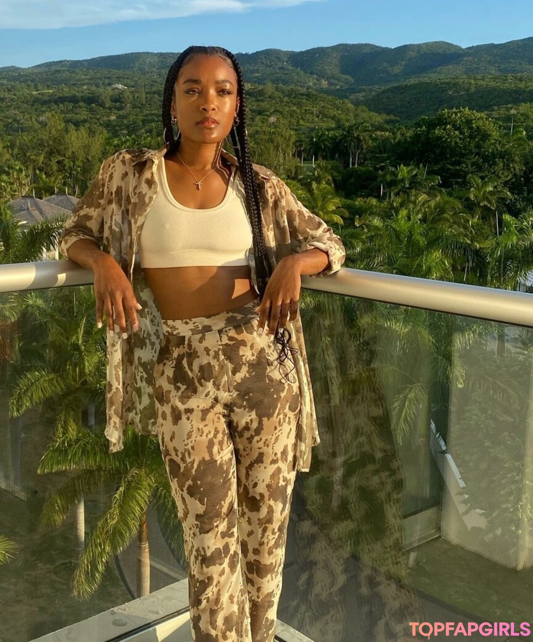 LaToya Tonodeo star exclusive gallery