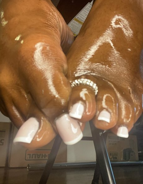 queenmelaninsdungeonn pornographic actress image