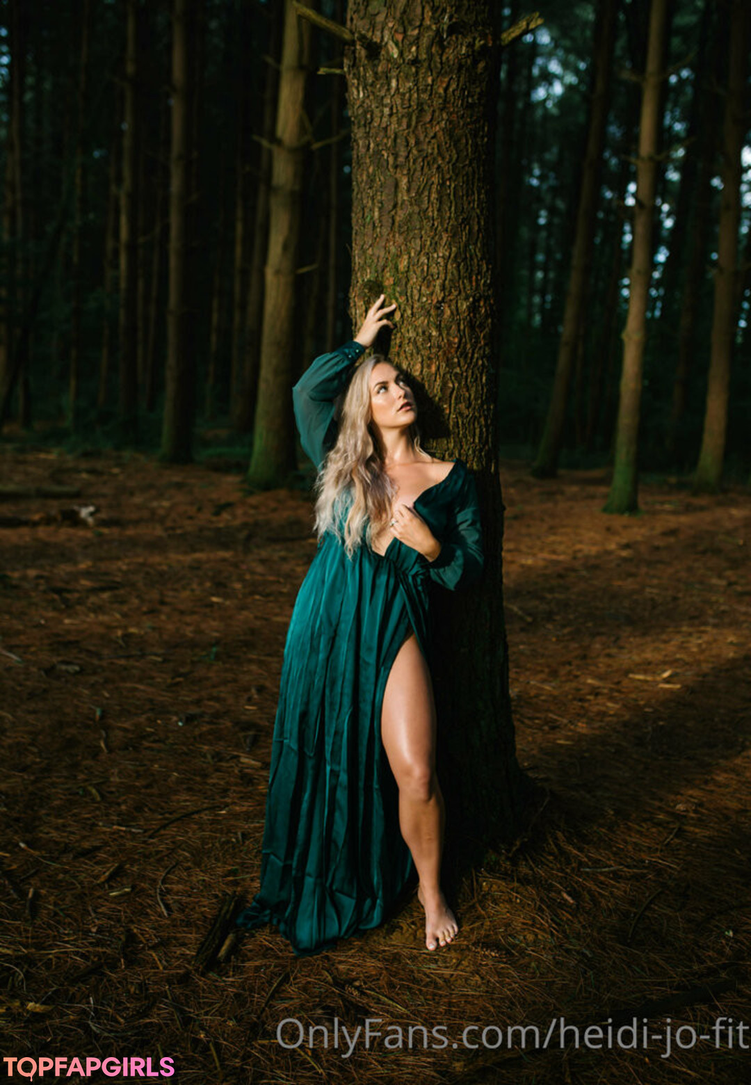 moderngomorrah naked model archive