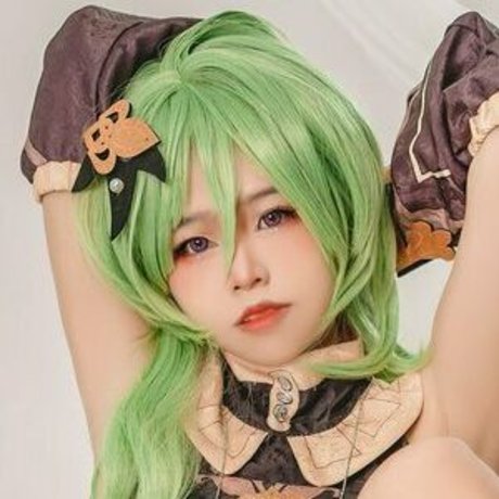 Hazamiin nude actress image