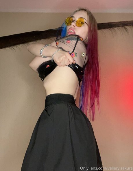 vallery sakura porn model picture