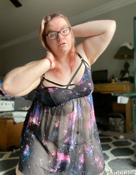 staceysabotage star beautiful pics