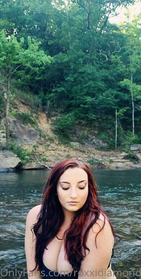 roxxidiamond free actress archive