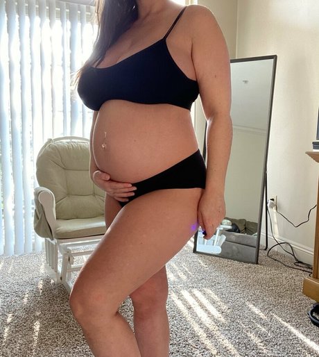 kurvy kitty pornstar art archive