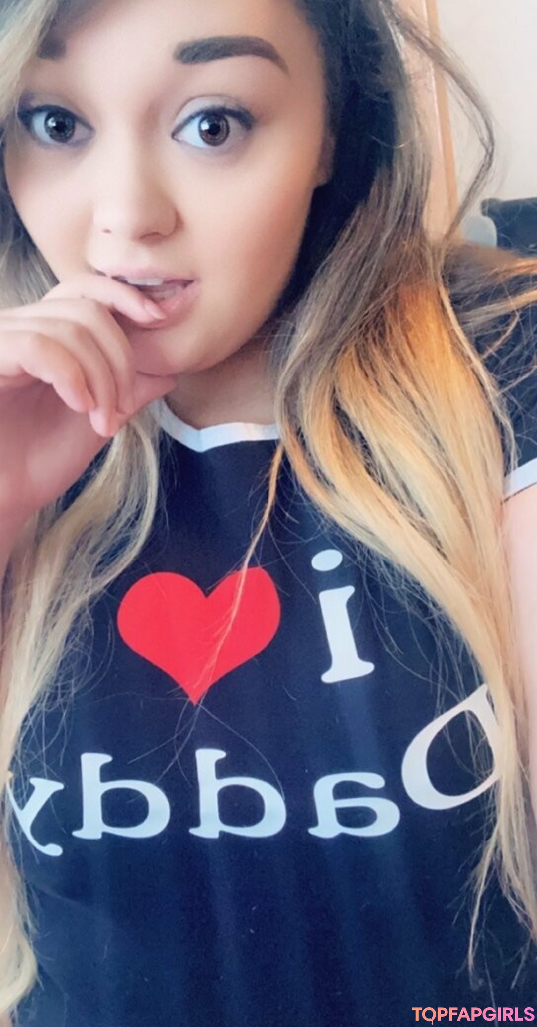 manda bug star porn gallery