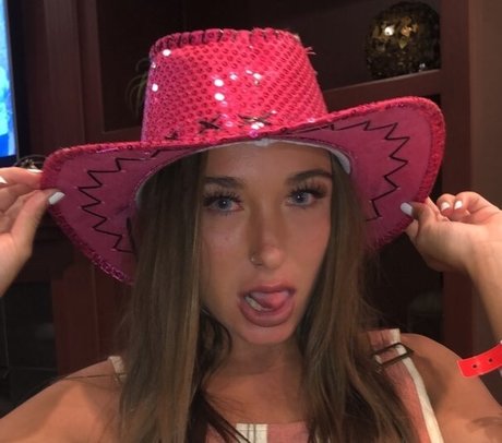 Erika Lampe erotic pornstar image