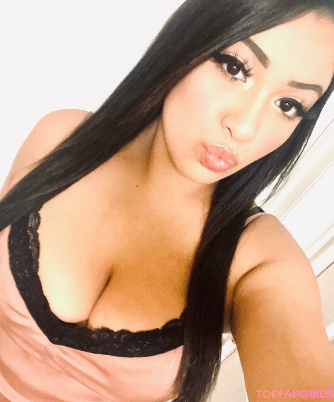 latinaspice209 erotic actress picture