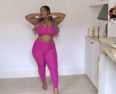 glasses blowjob onlyfans adult photos